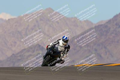 media/Oct-09-2022-SoCal Trackdays (Sun) [[95640aeeb6]]/Turn 9 (1pm)/